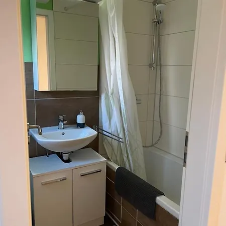 #8 Doppelzimmer Mit Gemeinschaftsbad * Memmingen